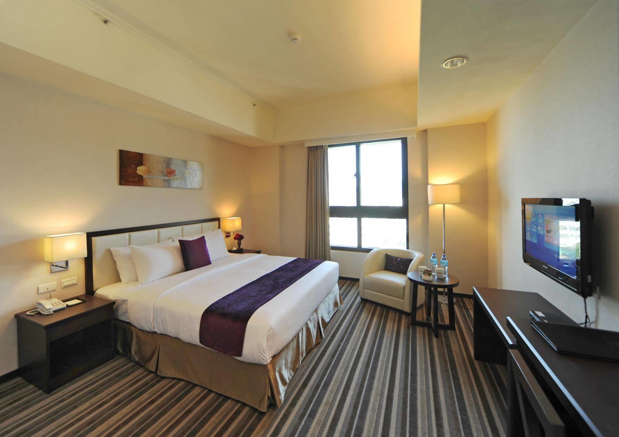 F Hotel - Hualien Luaran gambar