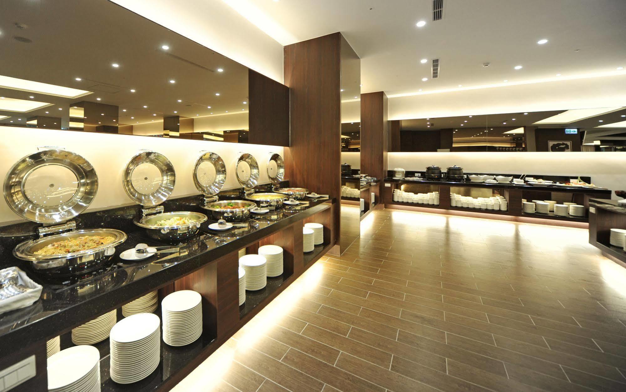 F Hotel - Hualien Luaran gambar